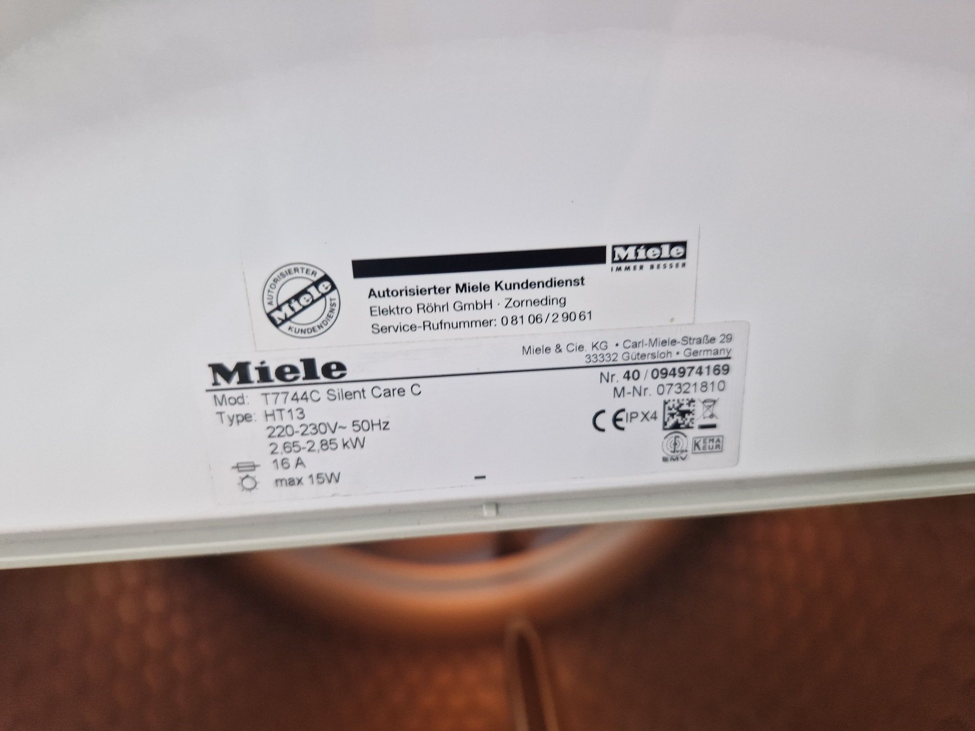 Сушилня MIELE Active Care w 1740 Пчелна пита