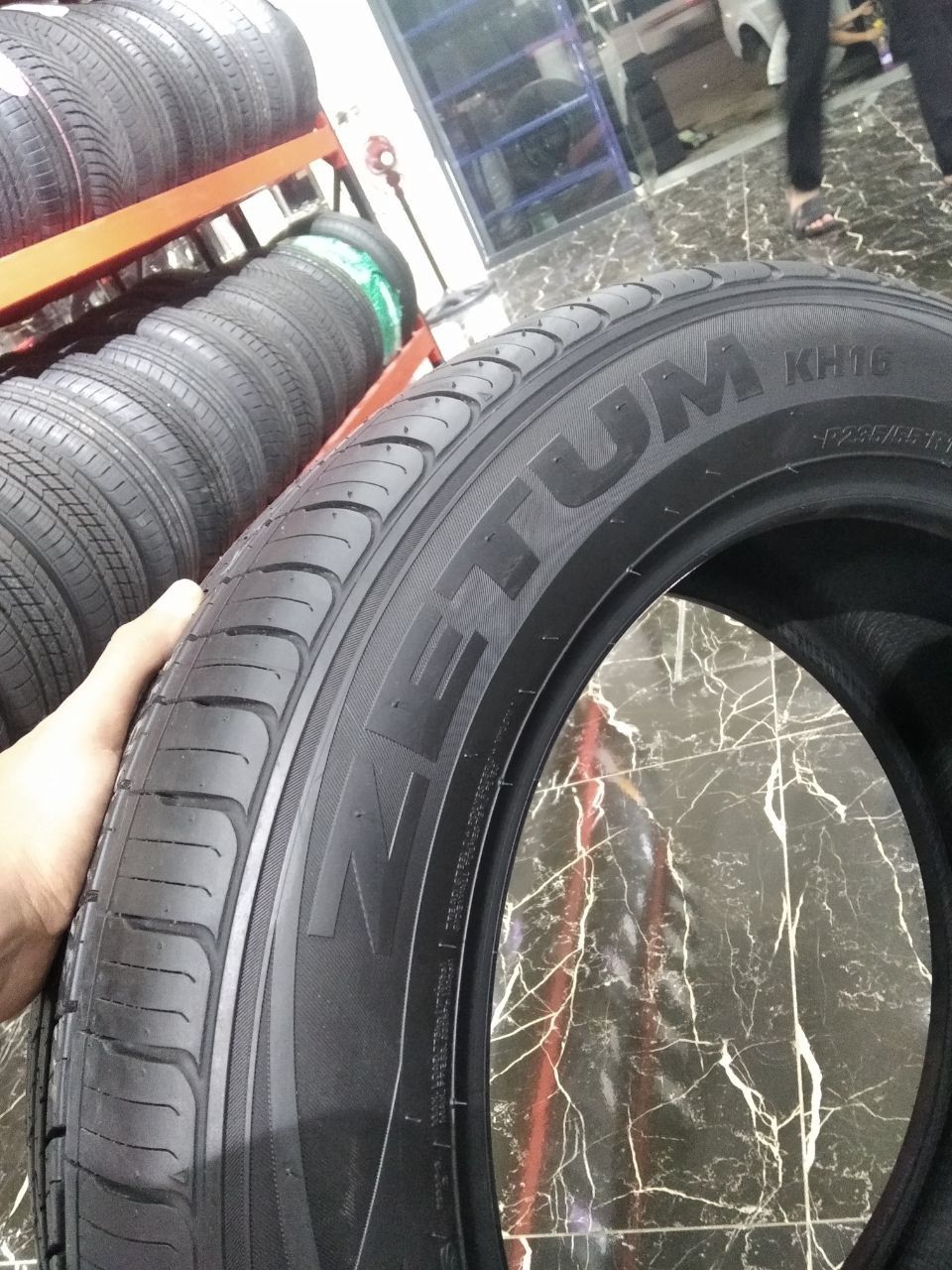 LASSA  235/55 R18  Turtsiya