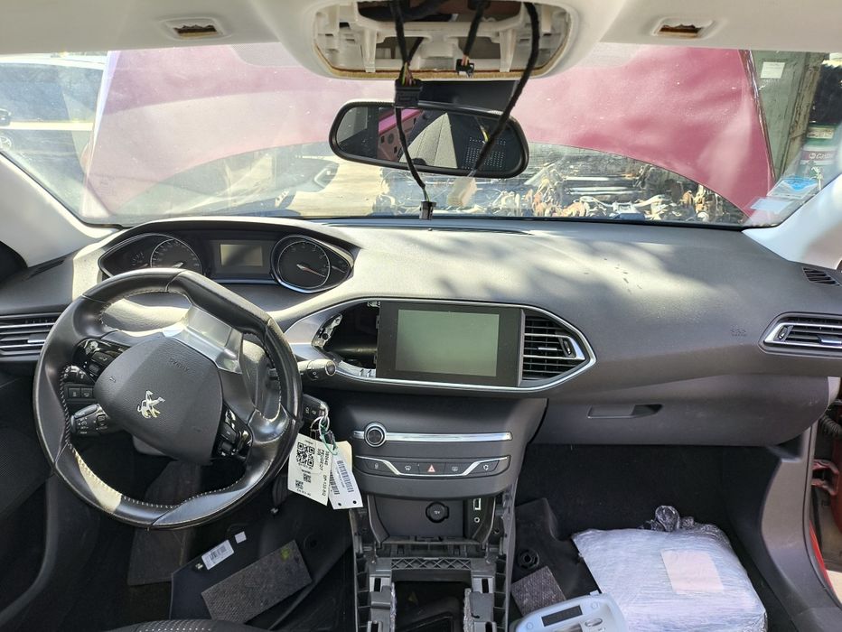Табло,колани,аербег,airbag за Пежо/Peugeot 308 T9