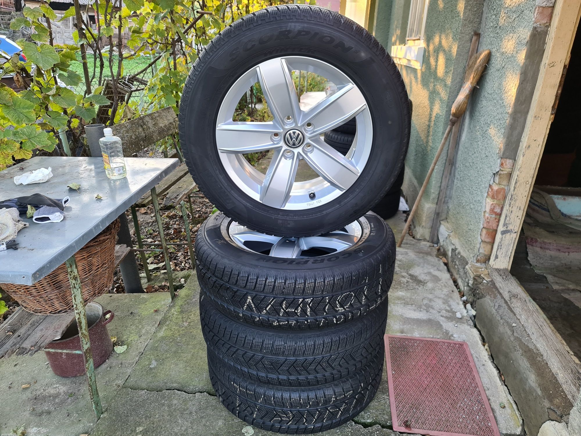 215 65 R 17 jante aliaj cu cauciucuri de iarna DOT 2019 ~ 5 x 112 ET38