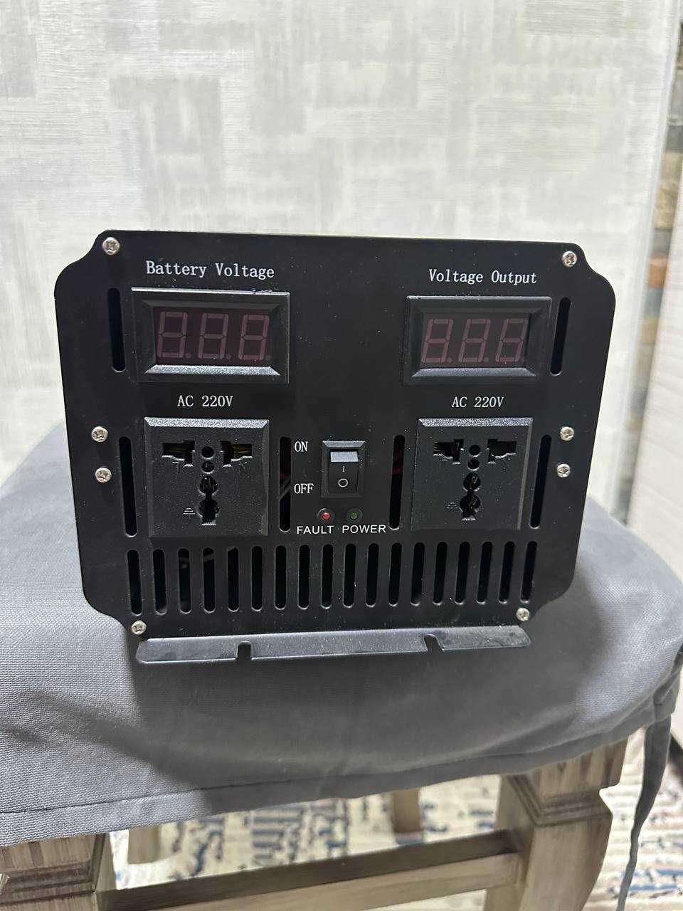 Инвертор портативный автомобильный мощностью 3000W
