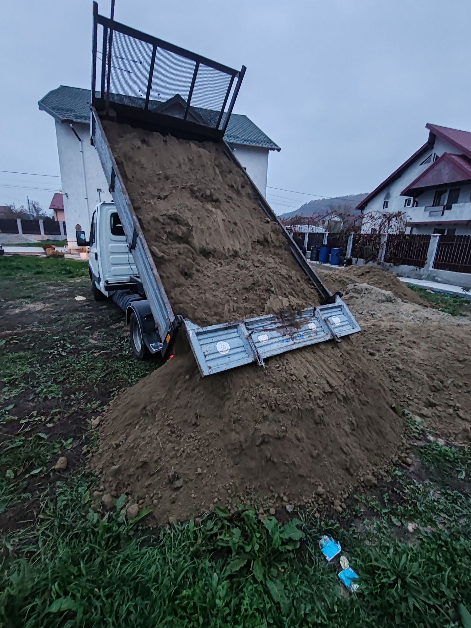 Balegar de oaie de 3 ani chisai pământ vegetal agregate balastiera