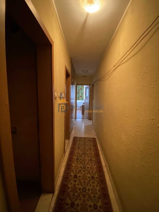 Продава се Тристаен апартамент в Пловдив, Кършияка - 92 кв.м за 2011 €/кв.м - Снимка #9