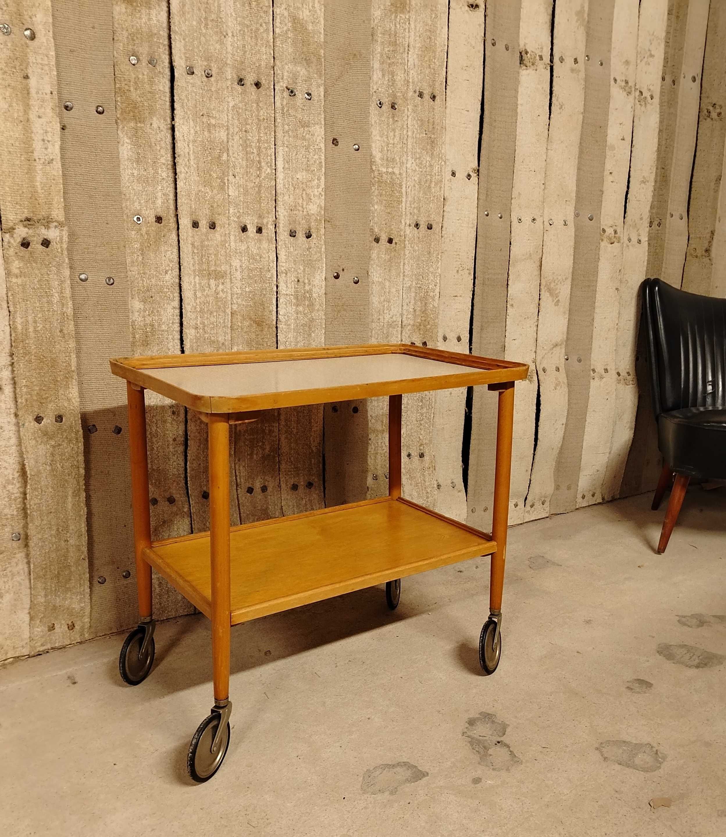 Gheridon vechi stil Mid Century, Austria / Masuta cu roti/ Bar