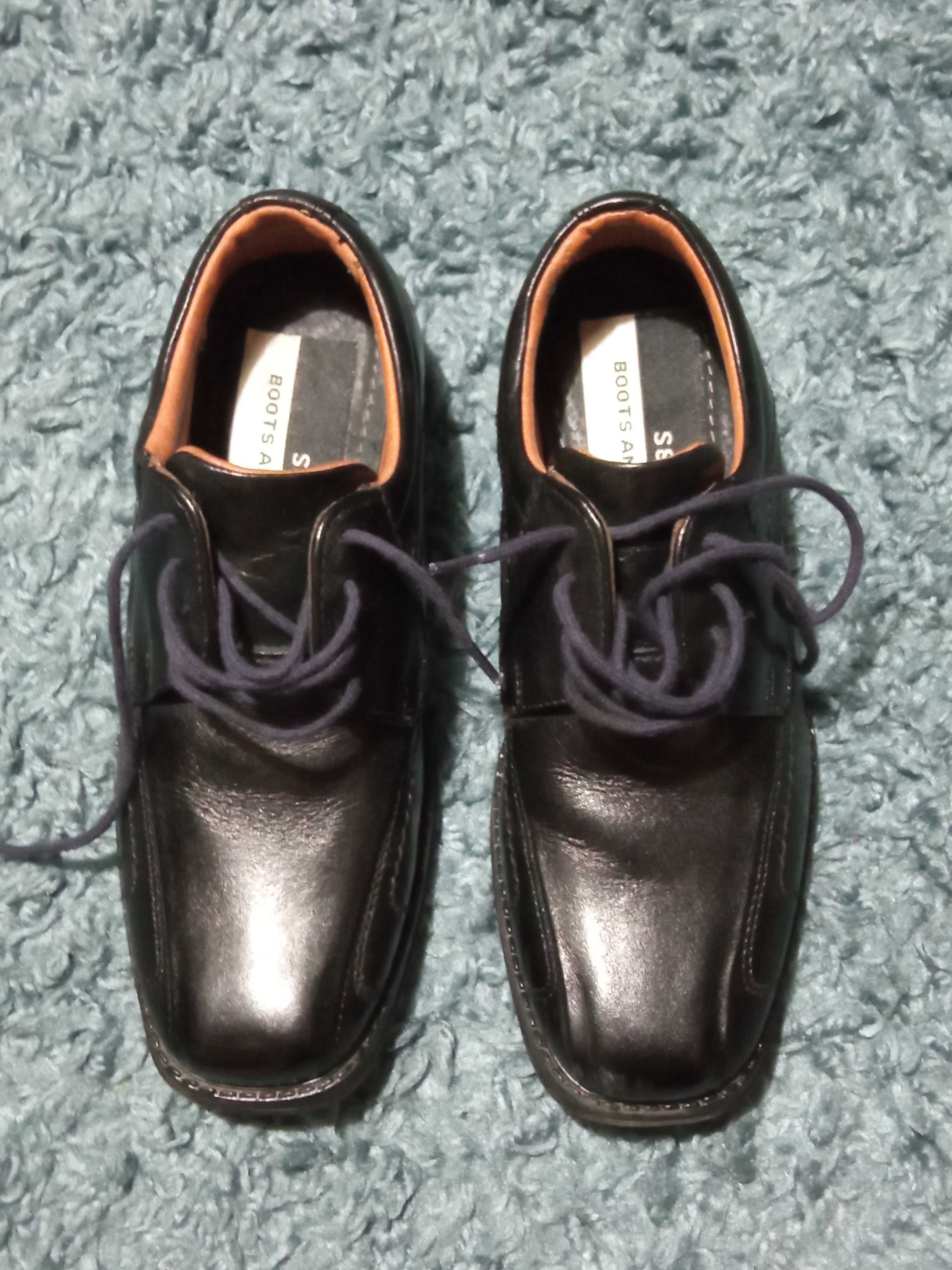 Pantofi m.31 din piele naturala