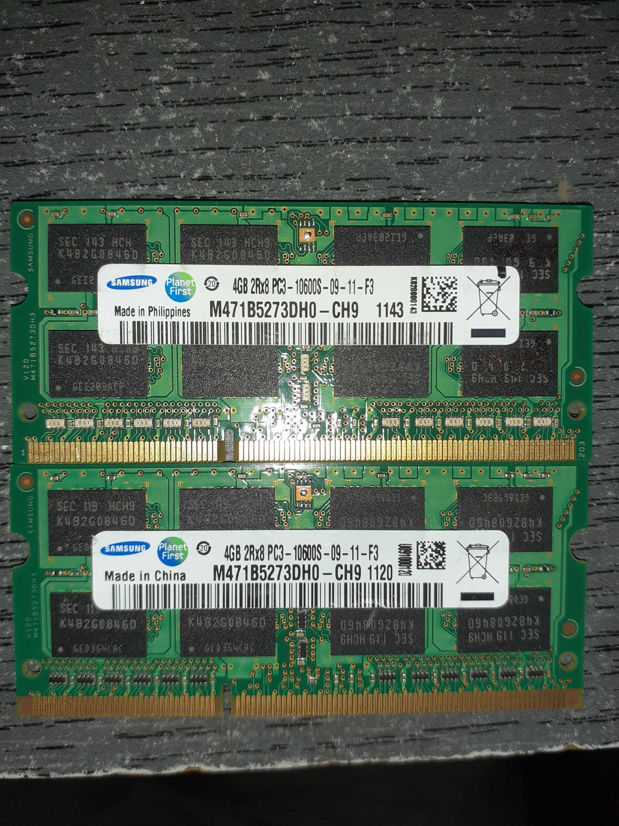 Vand memorii RAM DDR3 si DDR4 pc si laptop ( detalii in descriere )