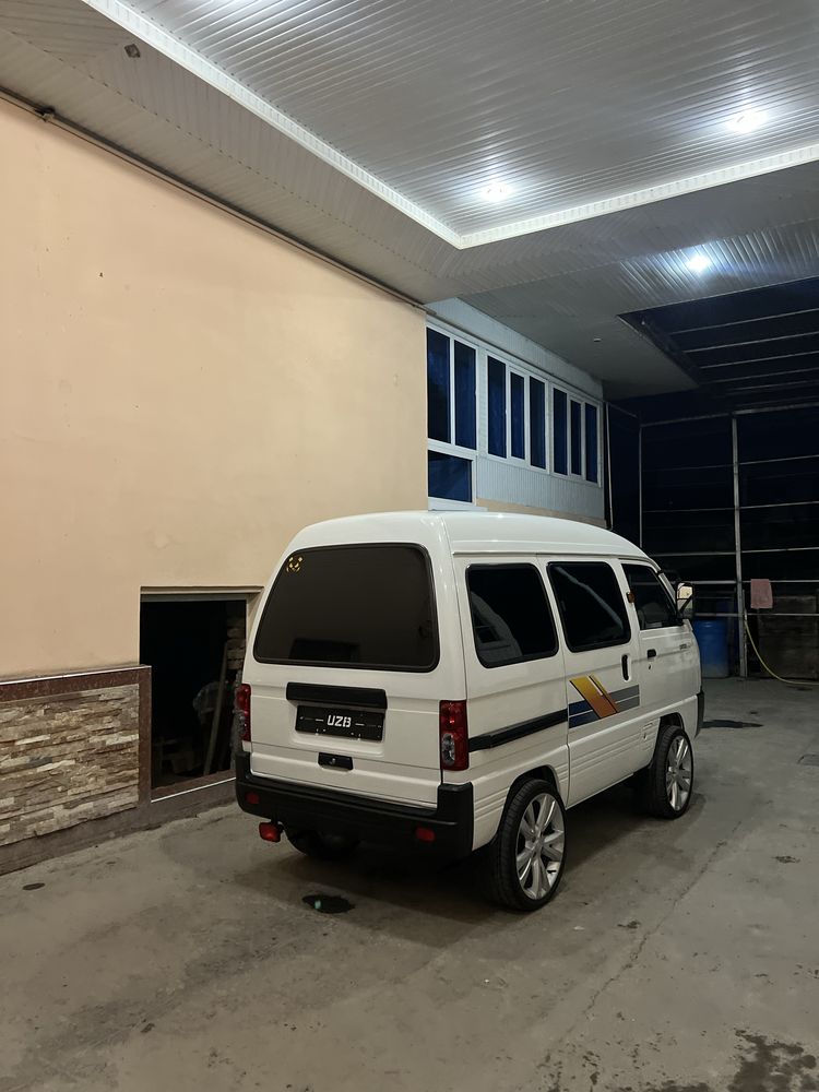 Taxi damas xizmati