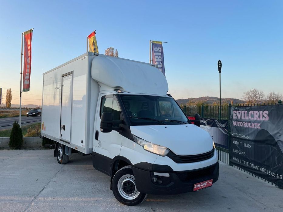 Iveco Daily 35S15 LIFT HIDRAULIC SPATE 8 EUROPALETI Posibilitate LEASING/ 8 Europaleti/ LIFT/ CLIMATRONIC/ TVA Deductibil
