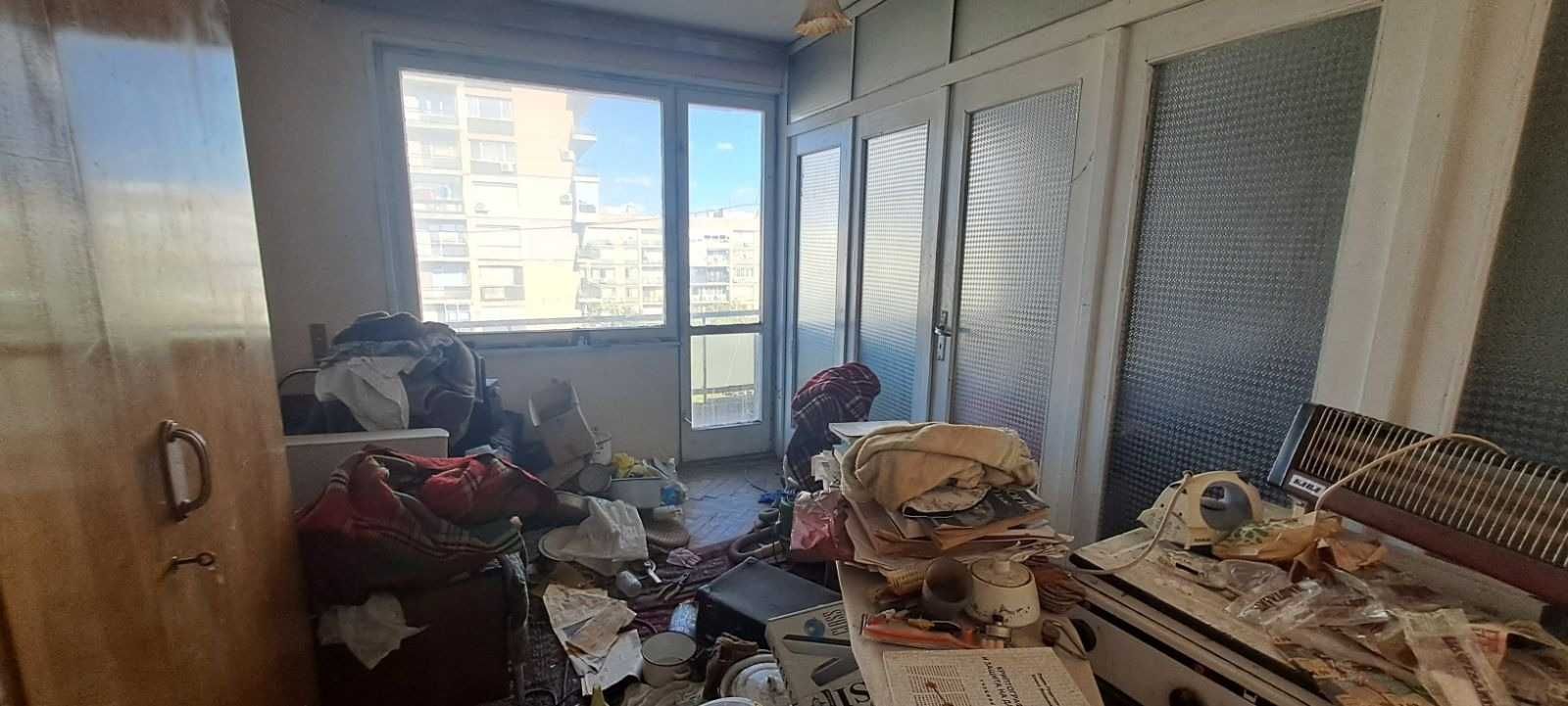 Тристаен апартамент за продажба кв. Широк център