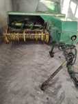 Vând presă de balotat John Deere
