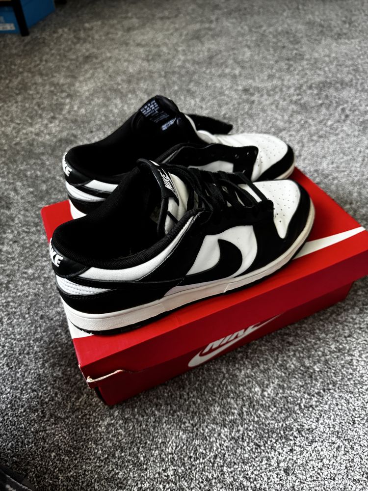 Adidasi panda dunk