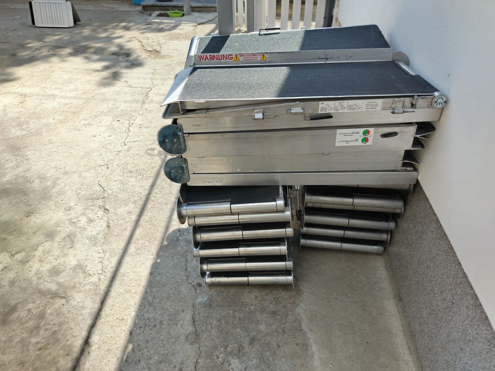 Rampe aluminiu pentru cărucior scuter electric persoane dizabilități