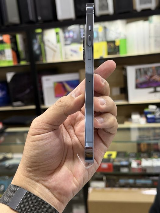 iPhone 13 pro max 100% 56 cycles blue 128 gb