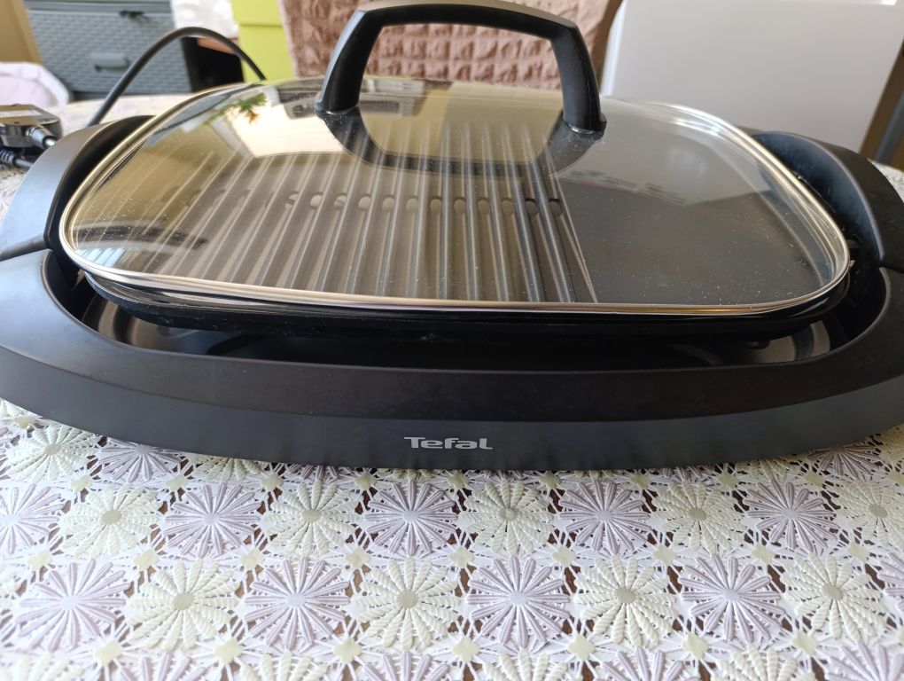 Електрическа скара Tefal CB6A0830