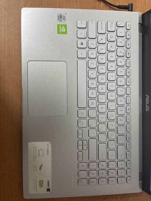 Asus Laptop срочно продоется