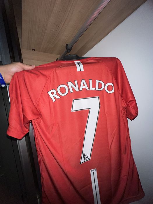 Футболни тениски