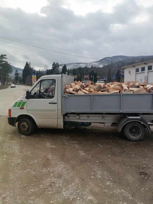 Дърва за огрев и транспорт 3.5т