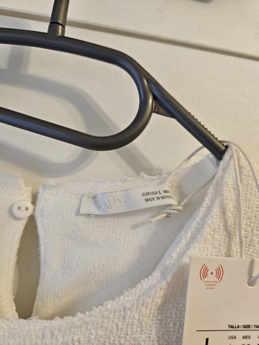 Бял топ/туника Zara с метален елемент