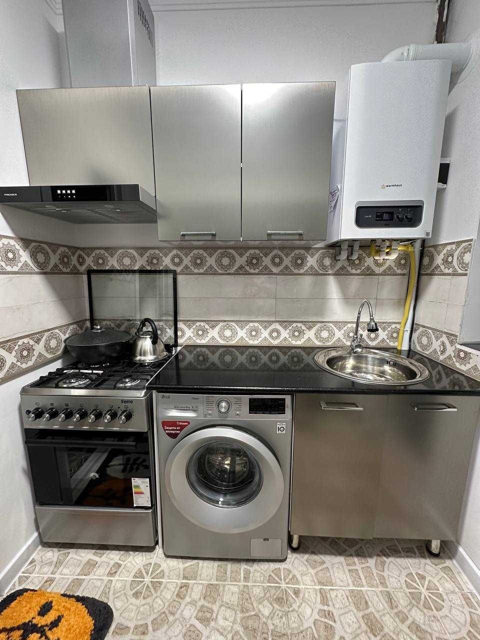 Продаётся квартира в районе Янги хаёт,  ул. Навруз, 26 дом, 1/2-комн.
