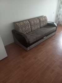 Продам двухспальный диван