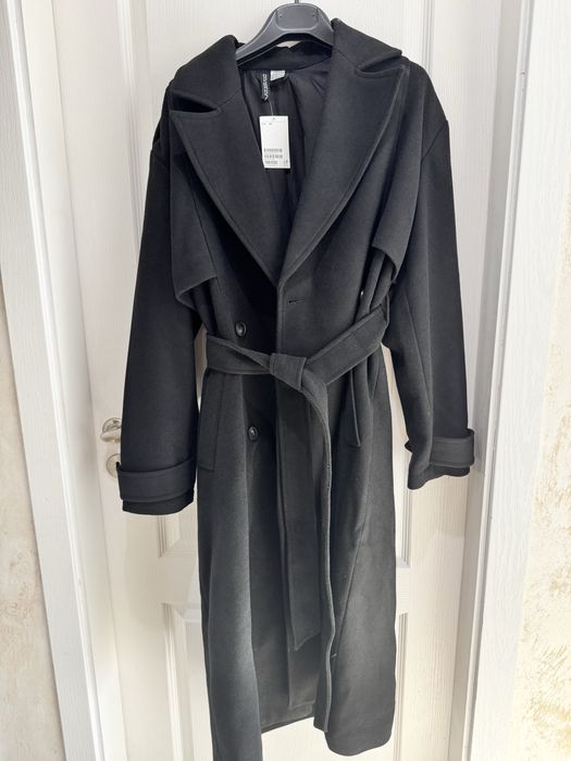 Ново палто H&M xs размер с етикет