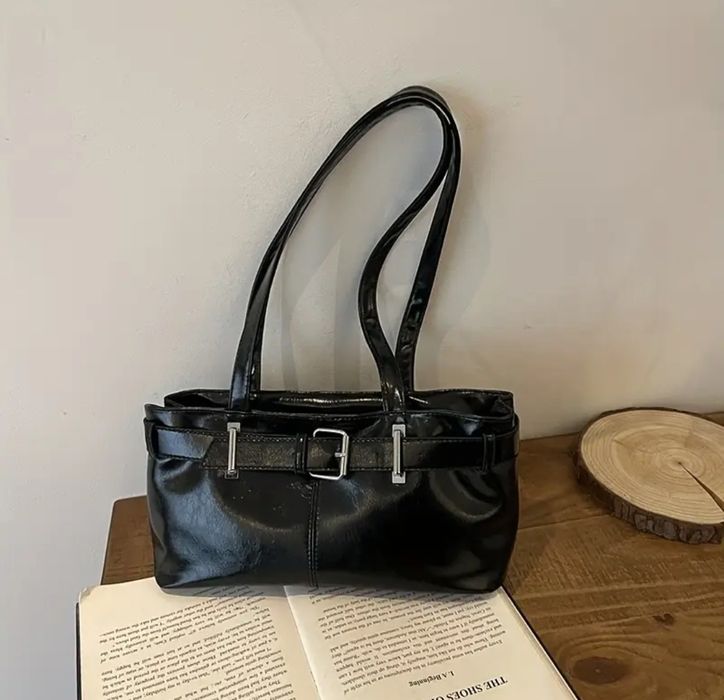 продаю сумочки прямоугольной формы