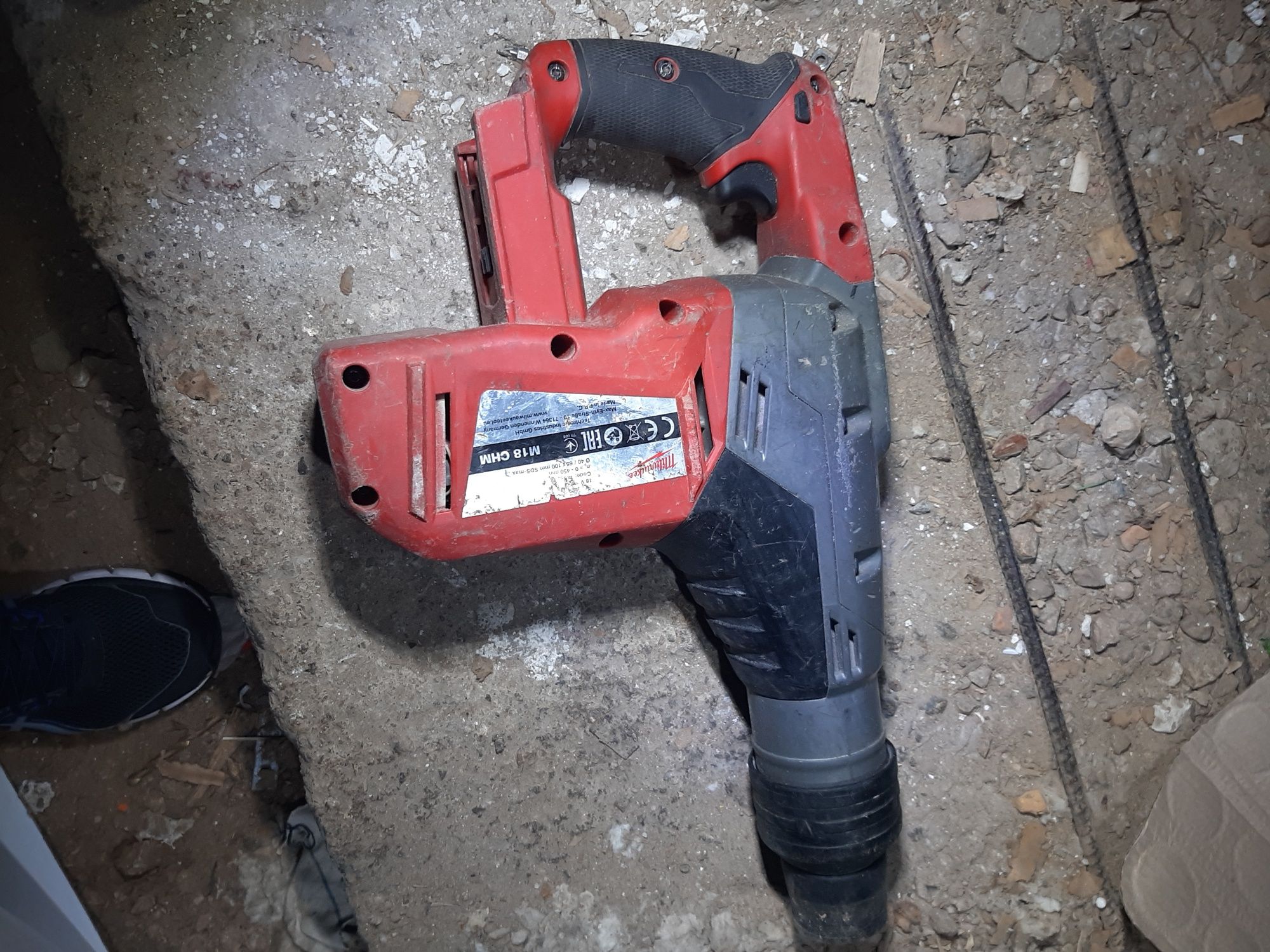 Milwaukee roto chm