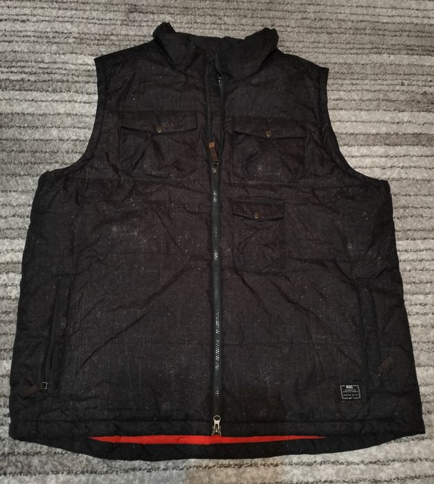 Cardigan Hugo Boss XL și vestă Nike 2XL