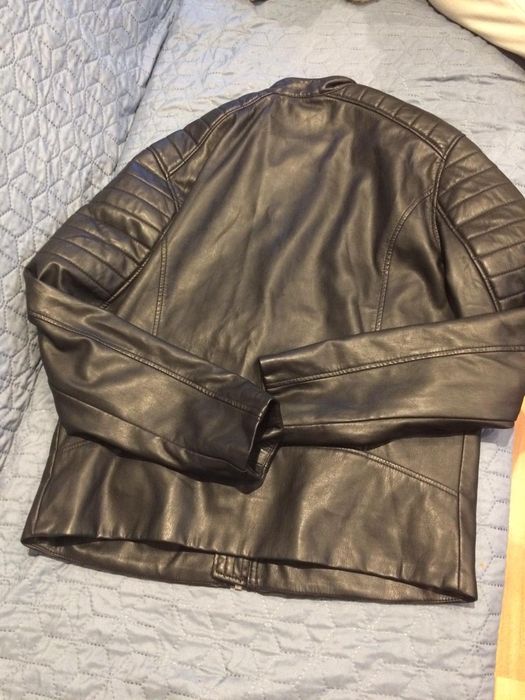 Мъжко кожено Pull Bear