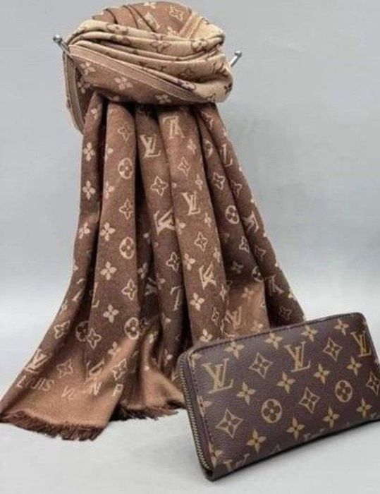 Esarfa cu doua fețe+portofel,super calitate import Franța, saculet