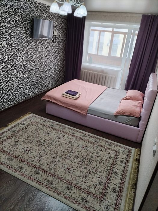 Центр. Гоголя, 63/Абая. По часам/ночь/посуточно 
Стоимость