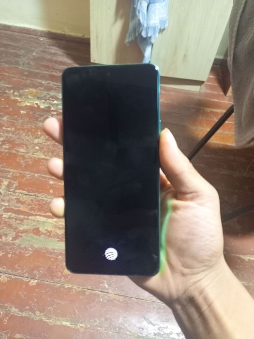 Vivo v 50 lite holati ideal narxi 2.5 million keloshamiz pul zarur