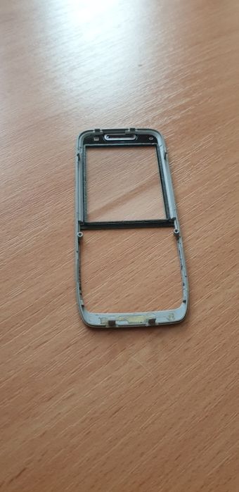 Nokia E52 - carcasă