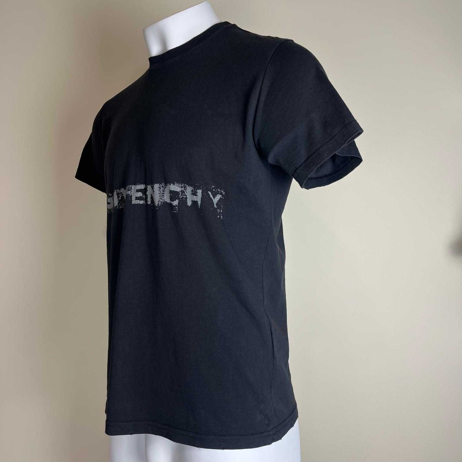 Тениска Givenchy