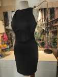 Оригинална рокля Guess - размер М