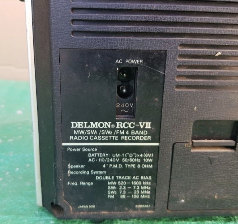 Radio Casetofon mono DELMON RCC-Vll
