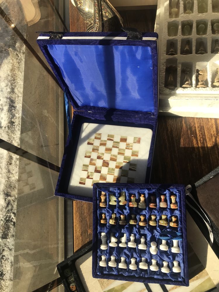 Настольные игры, шахматы, нарды, шахматная доска фигурки