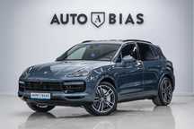 Porsche Cayenne MATRIX/Panoramic/ACC/V8 Bi-Turbo/Garantie Porsche/BOSE/Chrono/TVA