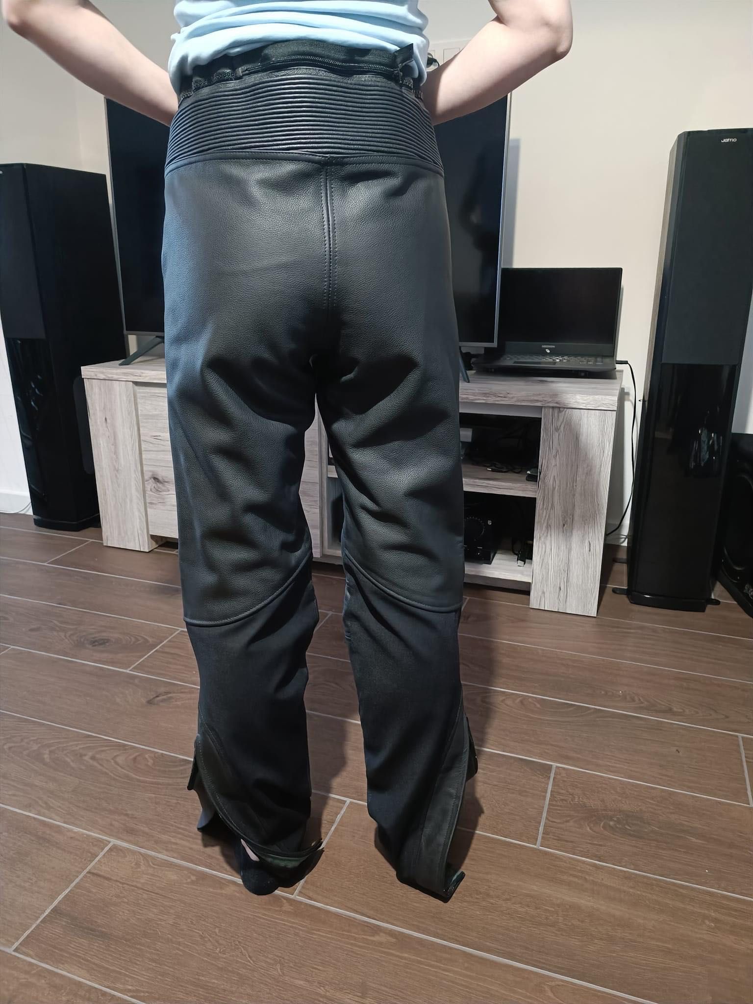Pantaloni moto din piele, Difi 40