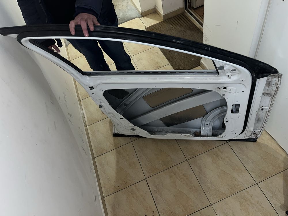 Лява врата - s class w222 на части