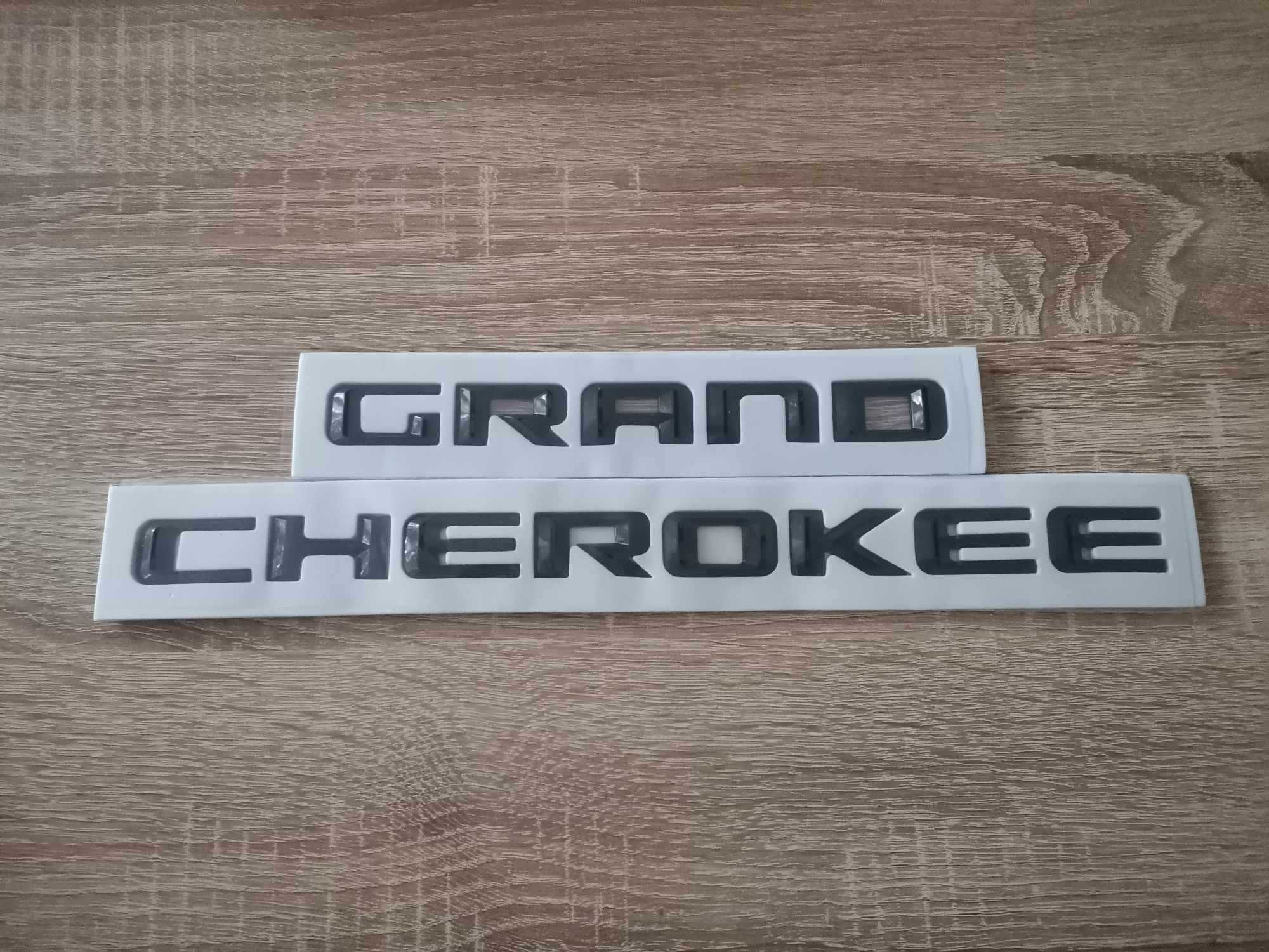черен надпис емблема Jeep Grand Cherokee