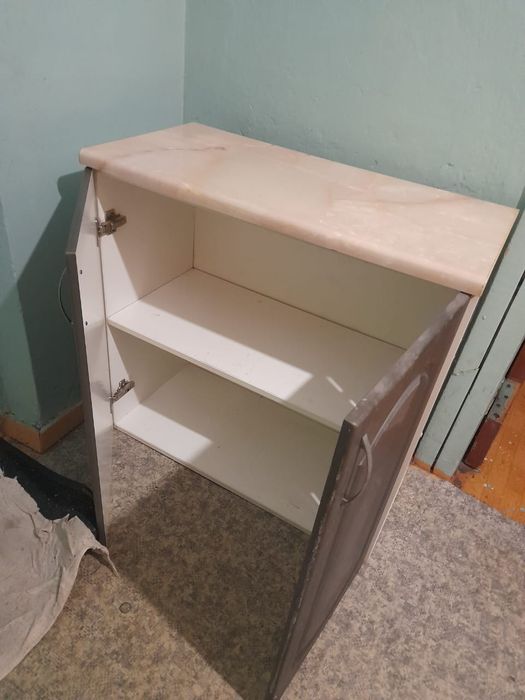 Кухонные шкафы 3шт