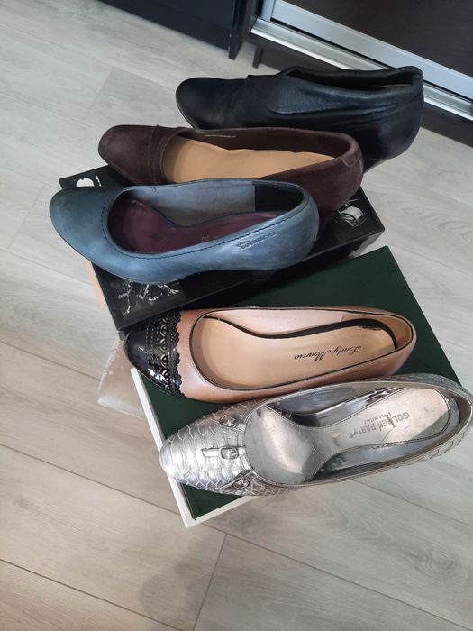 Кожаные женские туфли