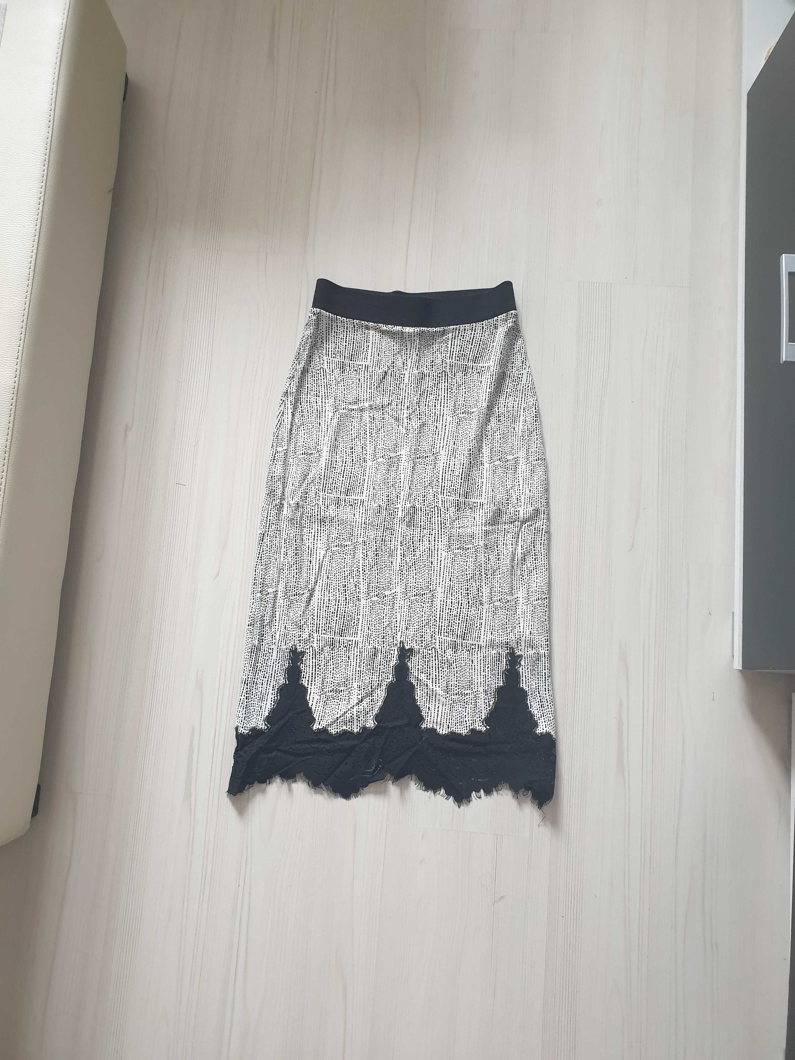 Fusta HM XS/S noua