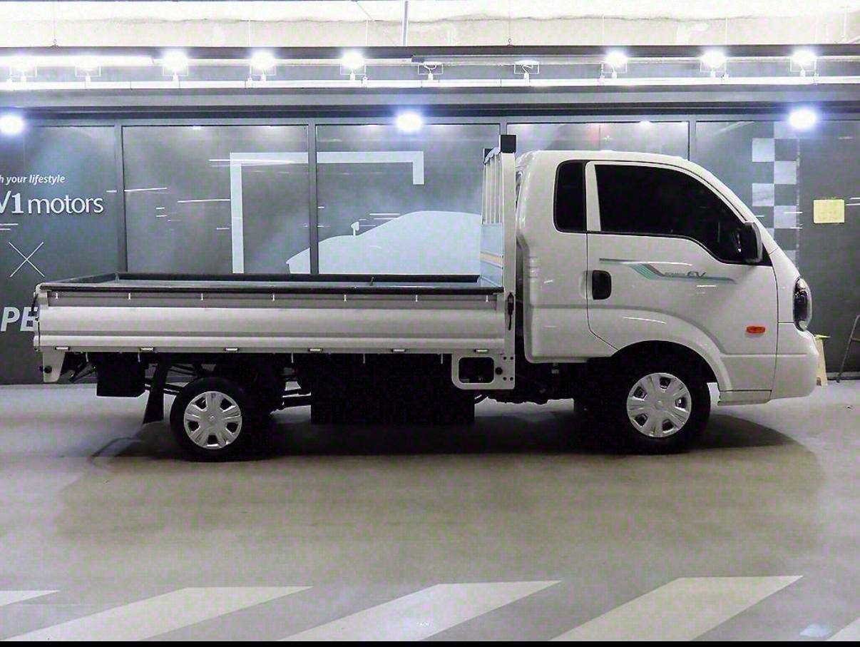 Kia Bongo 3 EV Cargo 1 tonna 2WD GL Koreadan