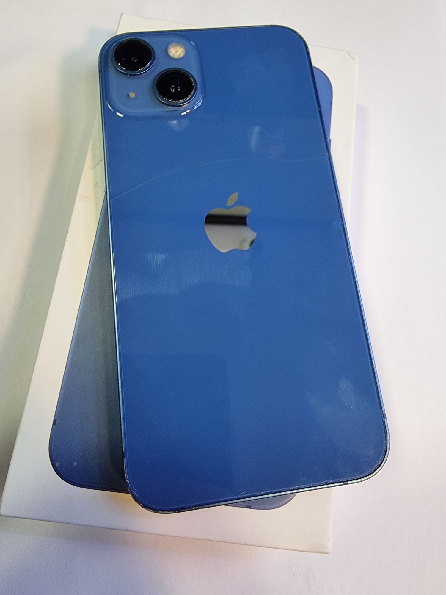 IPhone 13 256Gb Blue Capac fisurat•Amanet Lazar Crangasi•42378