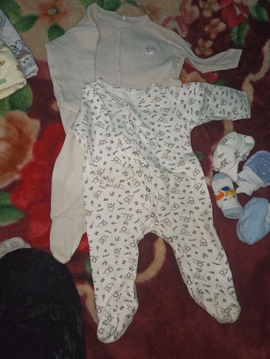 Вещи для новорожденных 68-74