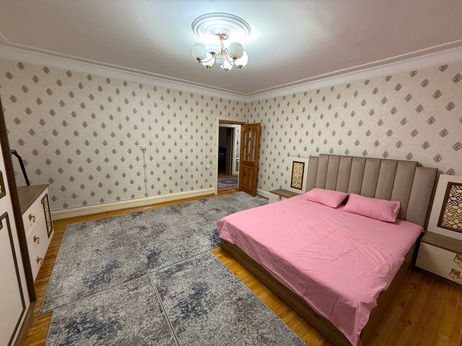 АРЕНДА КВАРТИРА!!! Чиланзар 5кв
НОВОСТРОЙКА банковский дом
Комнат: 5
Э