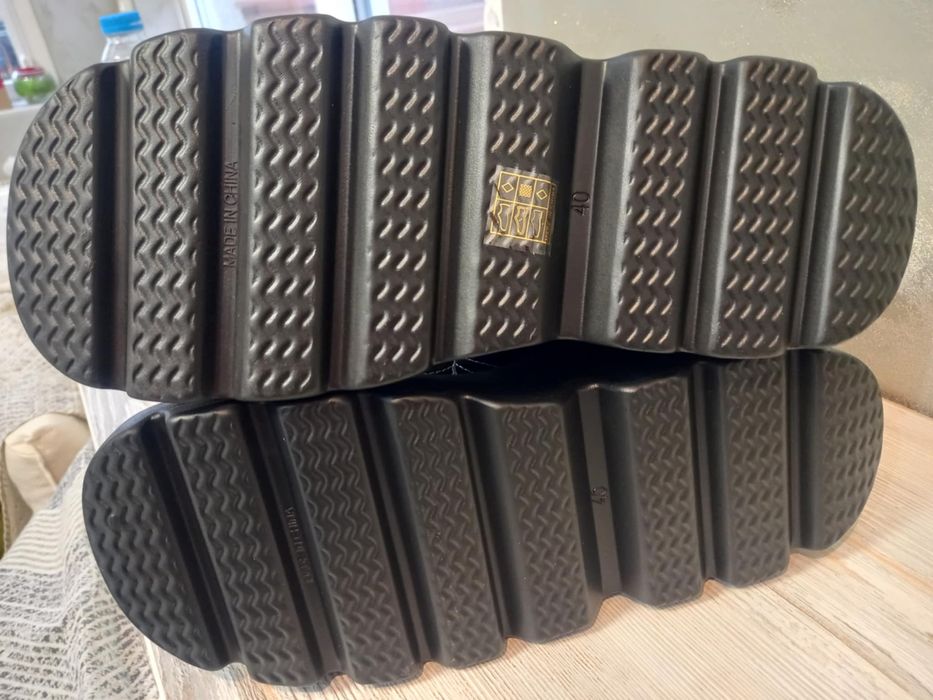 Дамски ботуши -номер 40