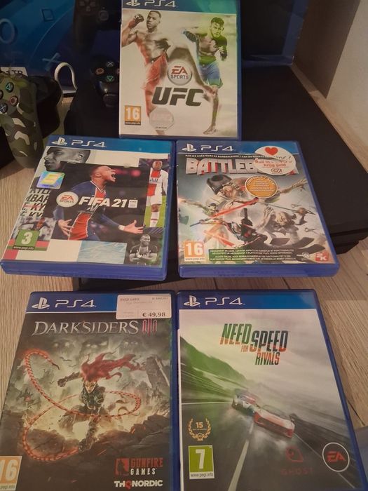 Vand playstation 4 pro